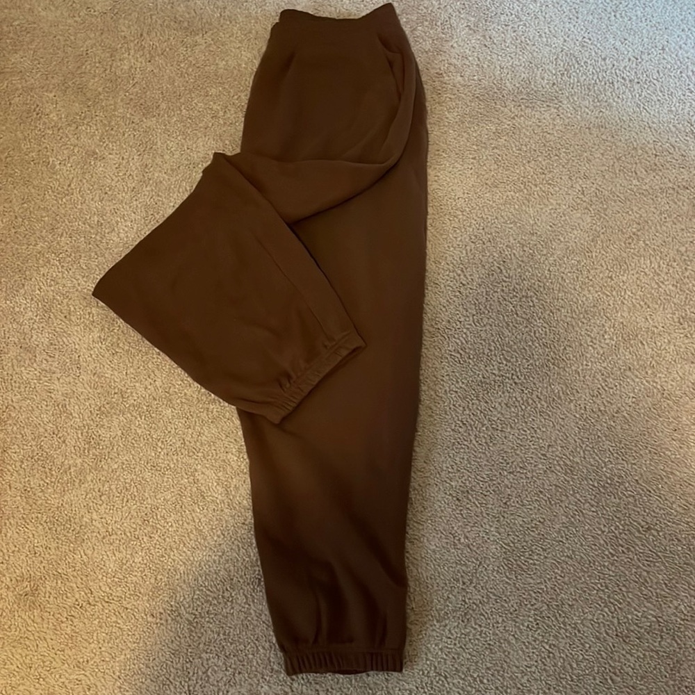 American Eagle Brown Sweatpants